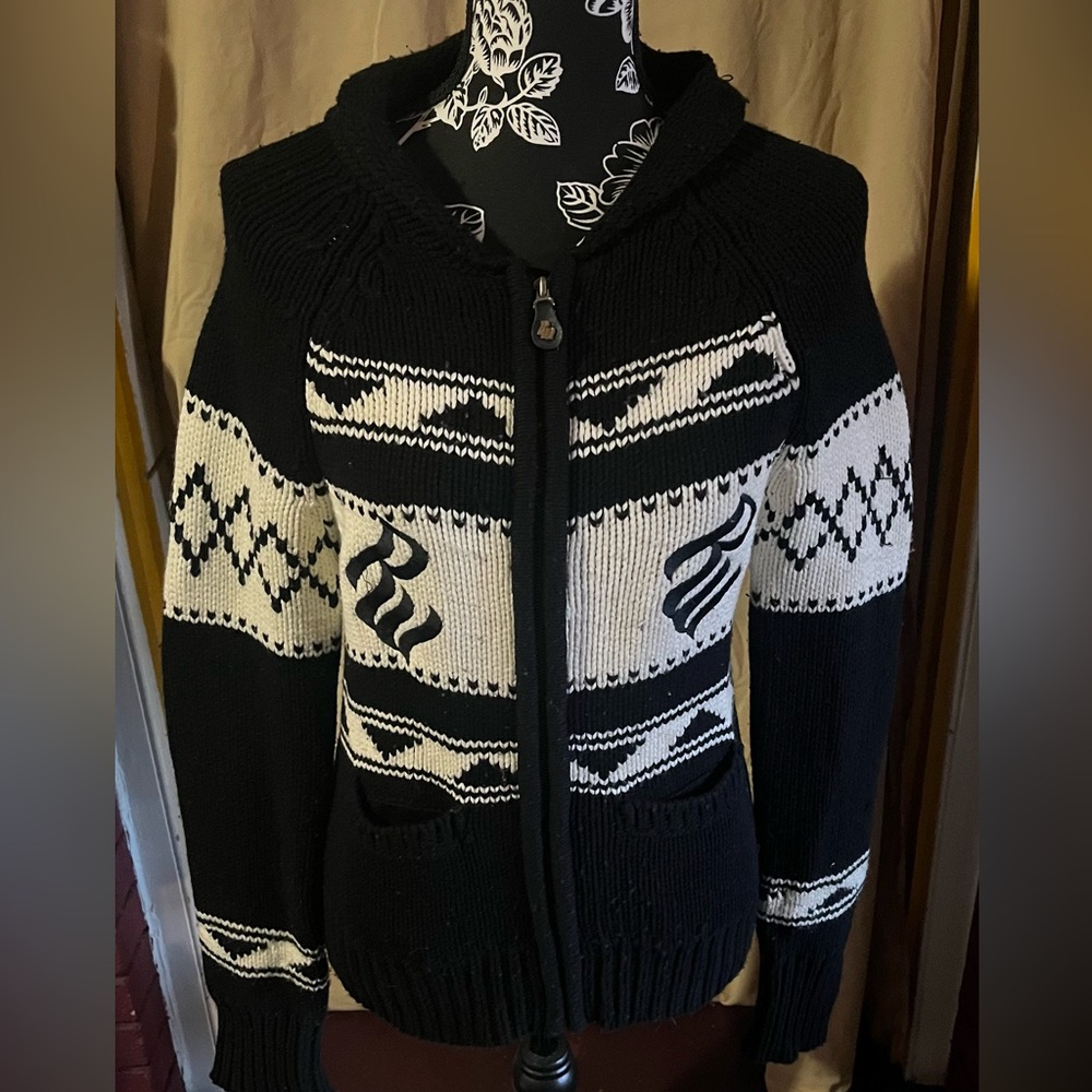 Rocawear Size M Fold Collared Full Zip Chunky Cable Knit Sweater Black/White